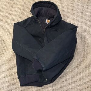 Sold to me as vintage Carhartt jacket.